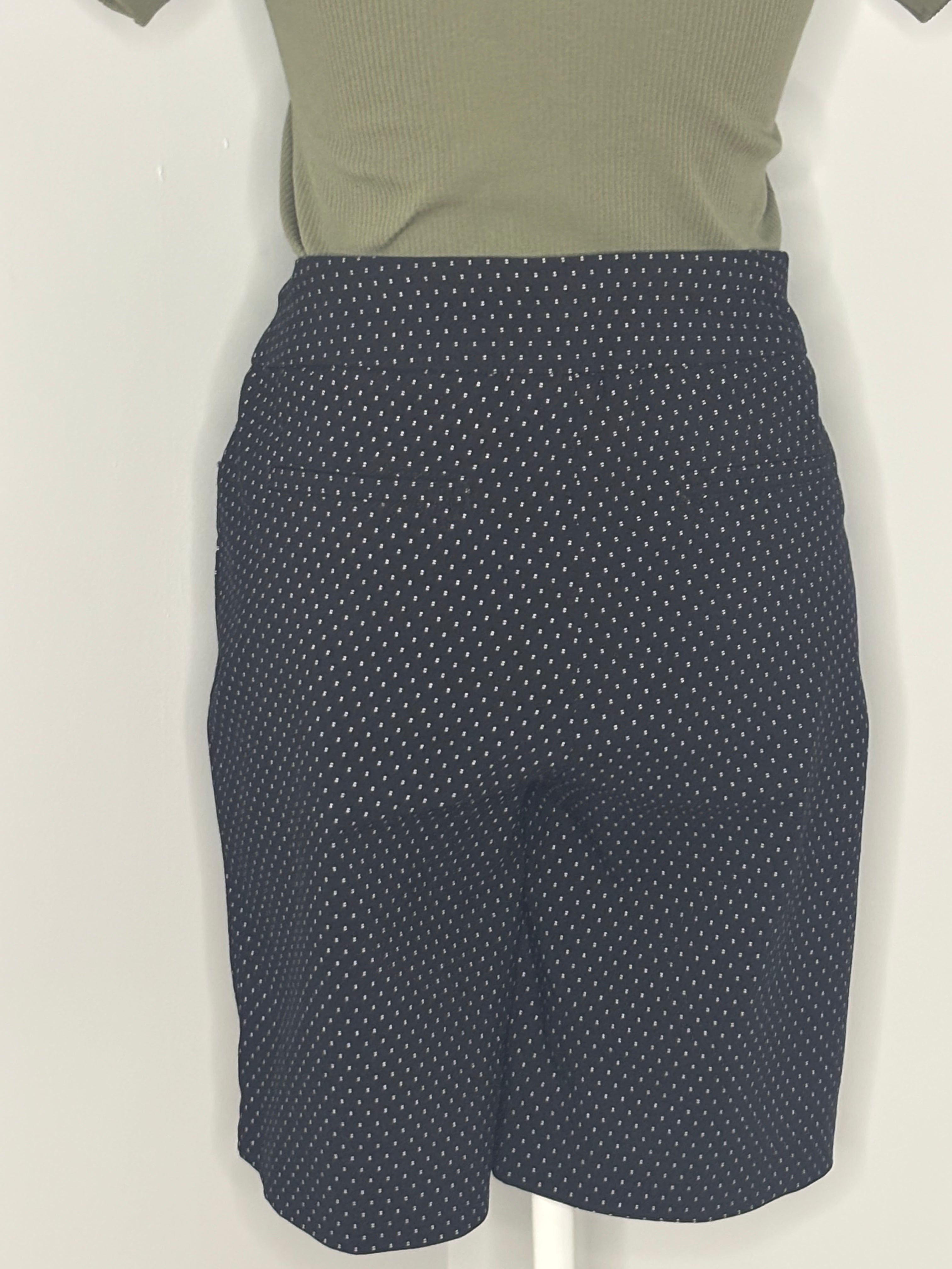 Hilary Bradley Navy Polka Dot Pull-On Shorts – Size 10