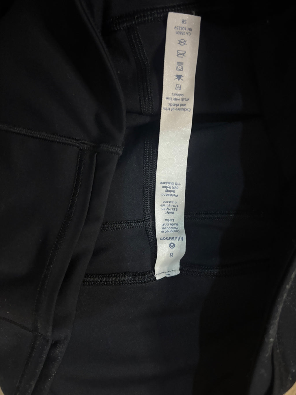 Lululemon Performance Crop Leggings with Side Pockets | Size 8
