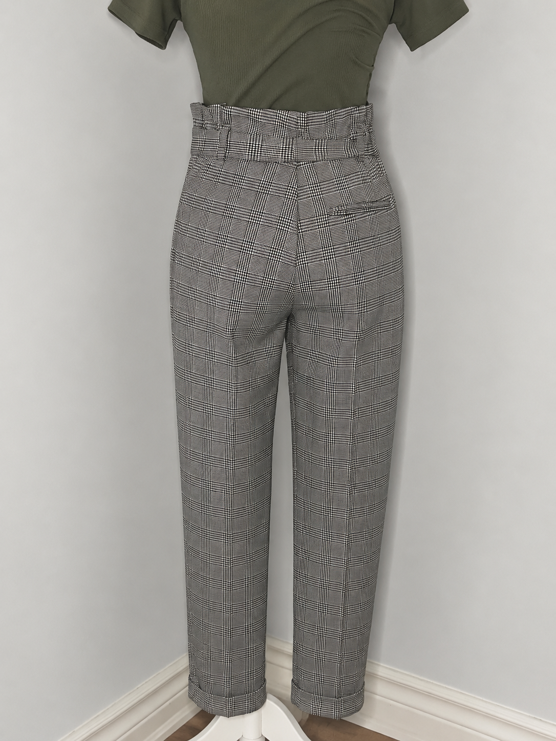 Zara Trafaluc Plaid Paperbag Ankle Pants | Size Medium