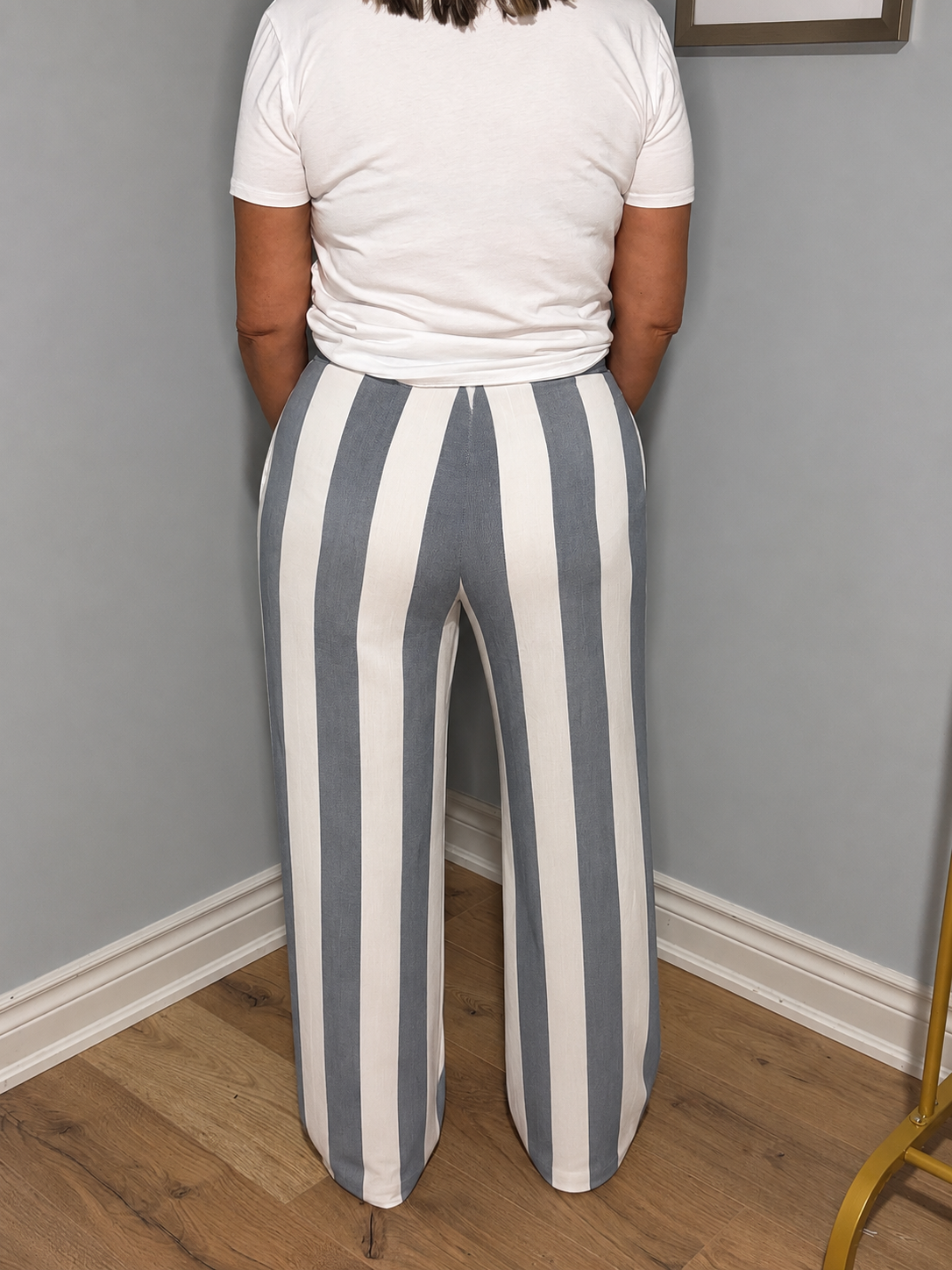 Melanie Lyne Blue & White Stripe Tie-Waist Pants – Size Large