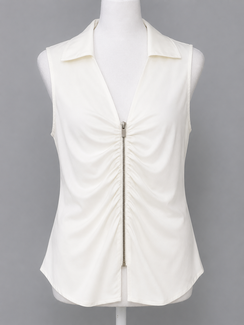 Melanie Lyne Sleeveless Zip-Front Blouse – Size 10