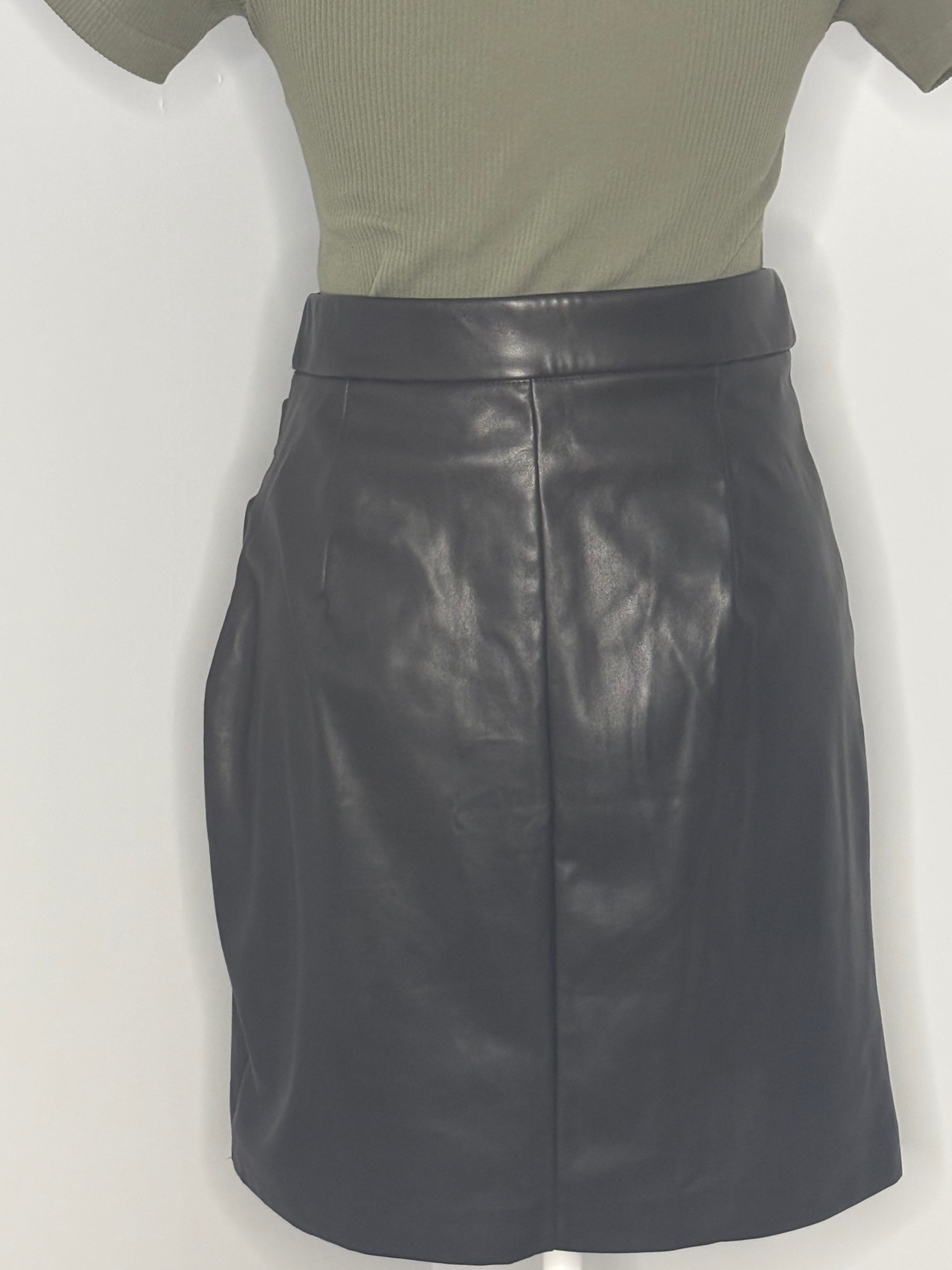 Dynamite Faux Leather Ruched Mini Skirt | Size Medium
