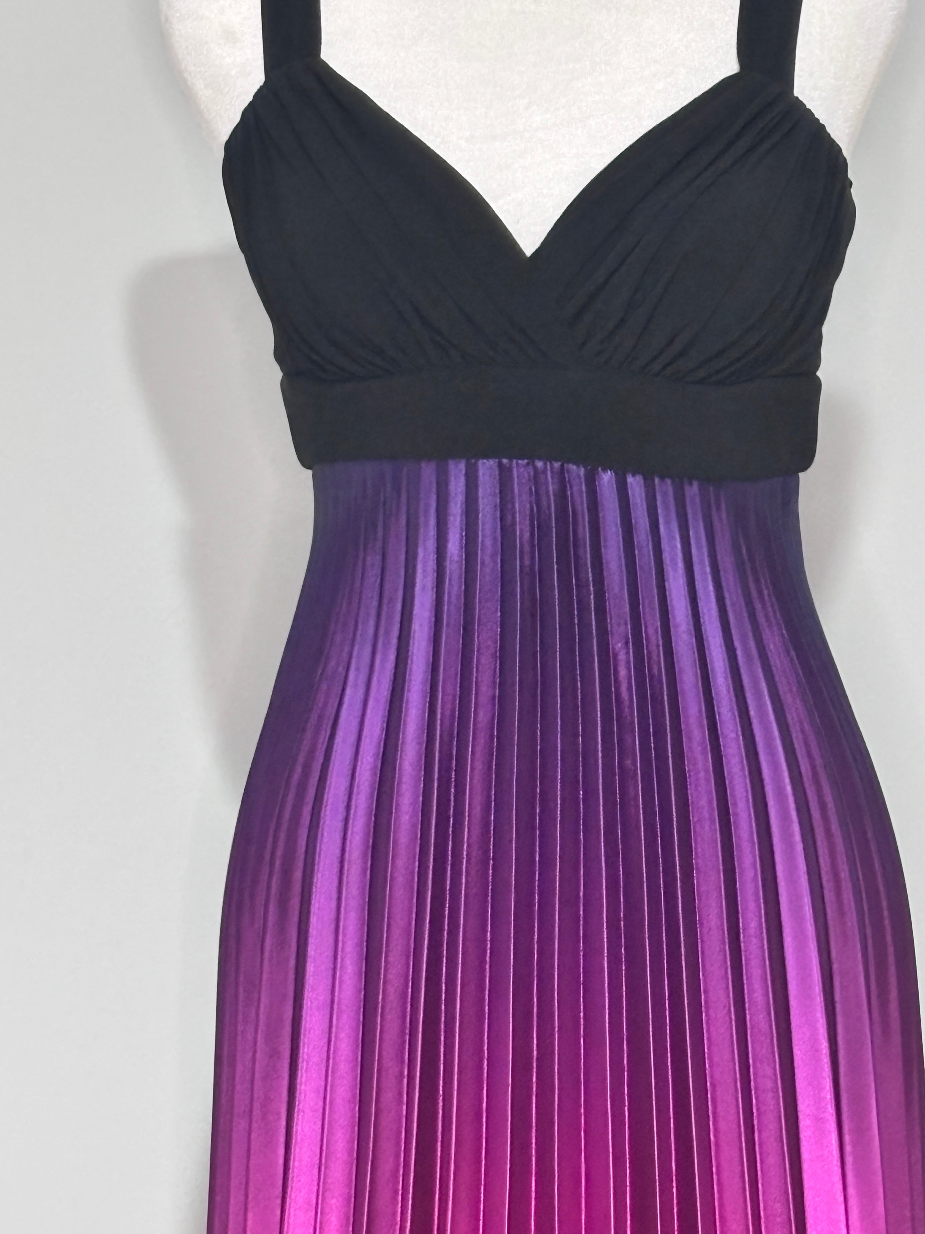 Betsy & Adam Ombre Pleated Evening Gown – Size 6