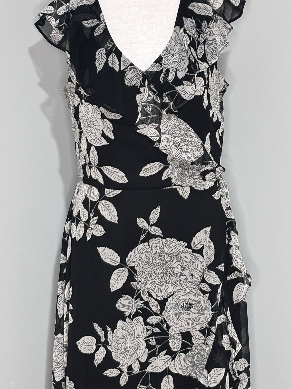 Maggy London for Melanie Lyne Floral High-Low Dress – Size 12