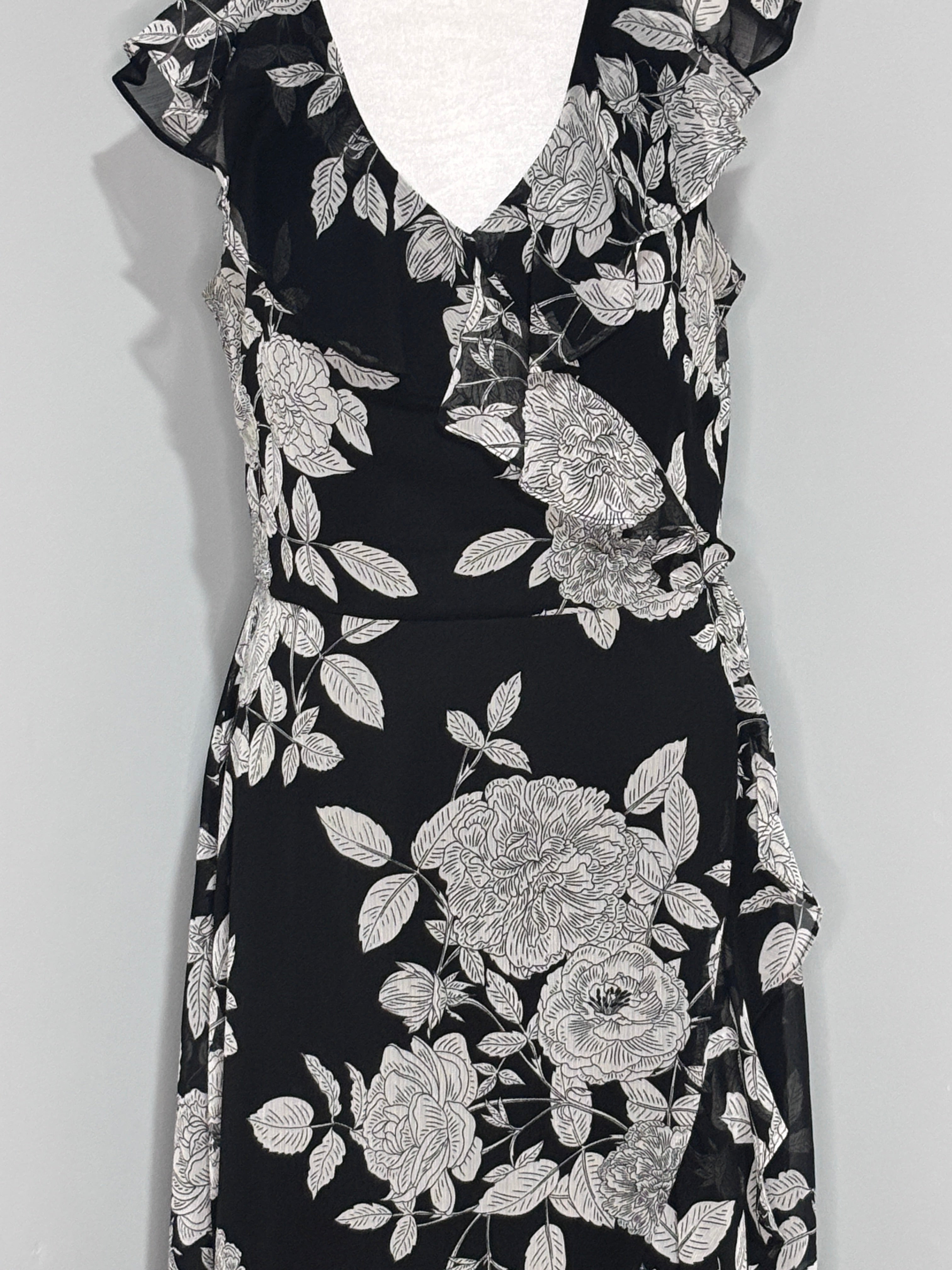 Maggy London for Melanie Lyne Floral High-Low Dress – Size 12