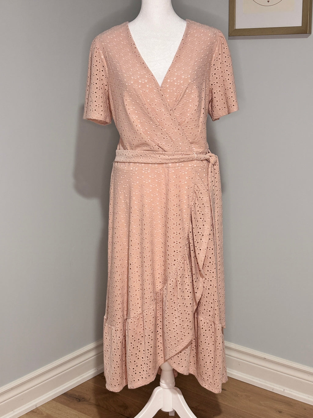 Laura Eyelet Faux Wrap Midi Dress – NWT – Size 12