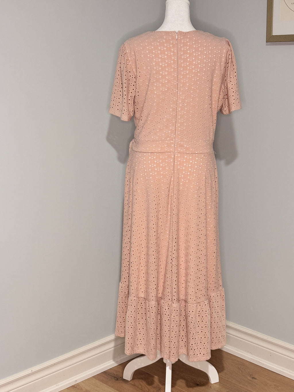 Laura Eyelet Faux Wrap Midi Dress – NWT – Size 12
