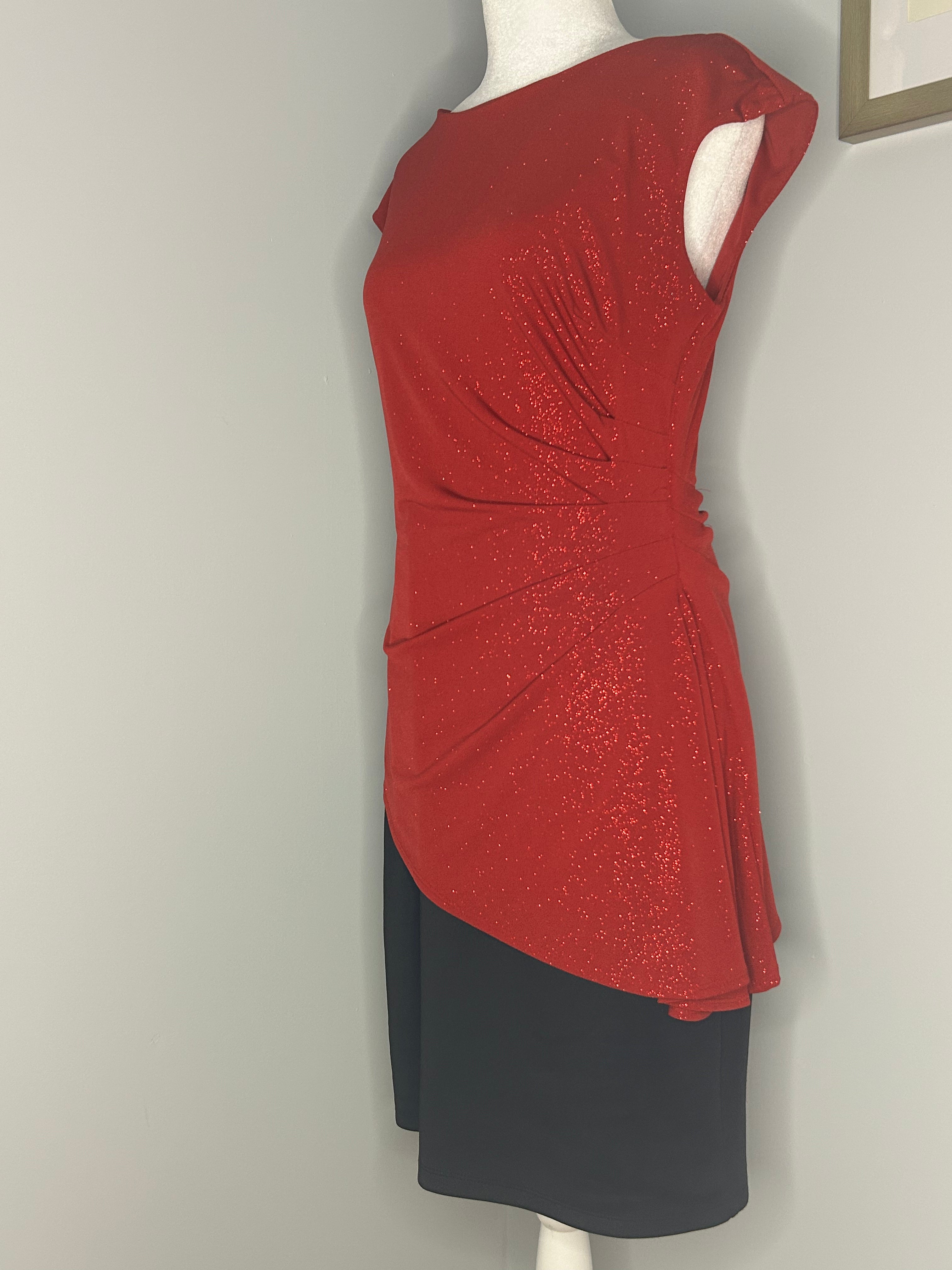 Enfocus Studio Glitter Overlay Dress  Size: 8