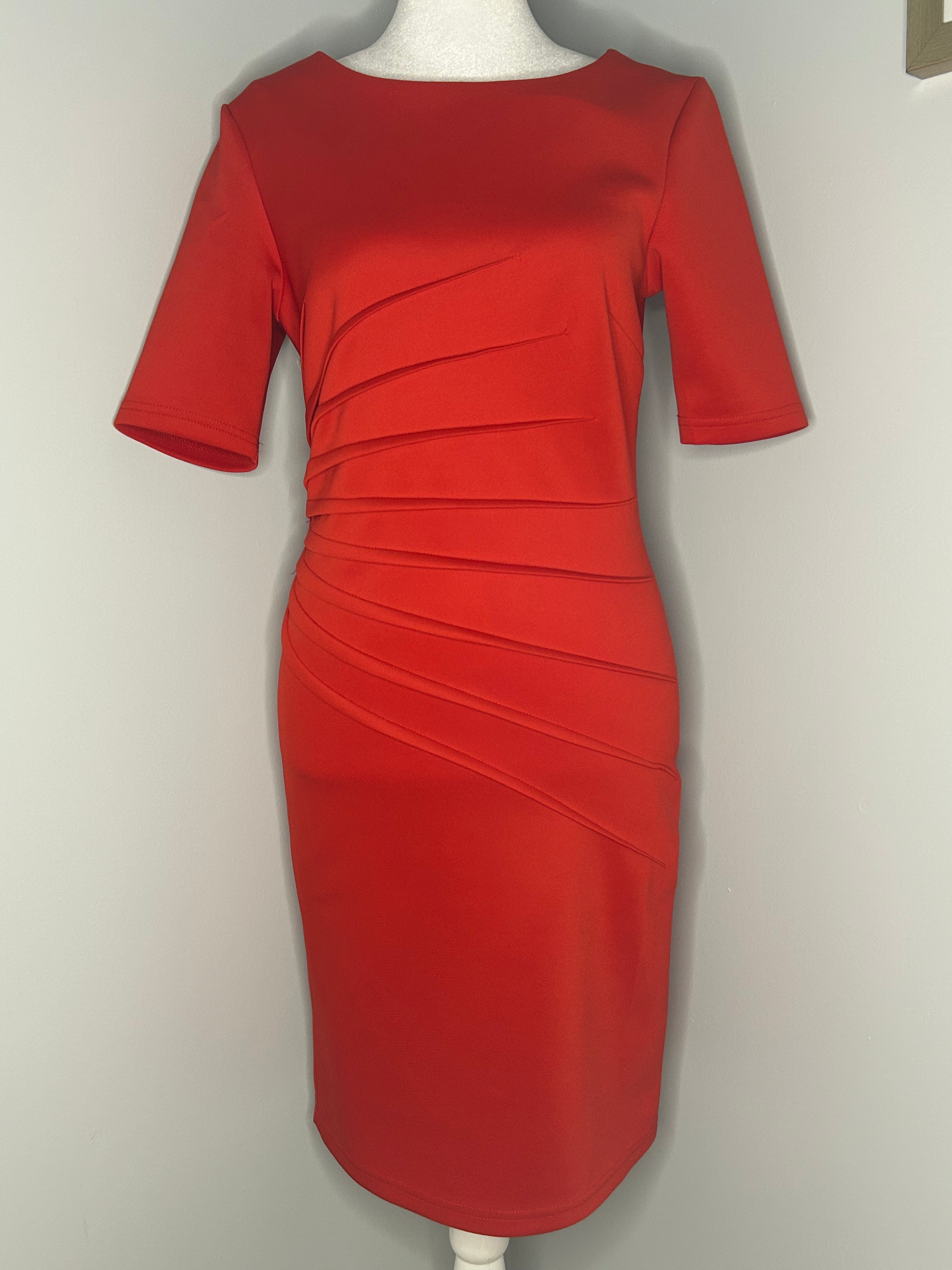 Suzy Shier Ruched Sheath Dress  Size: Small