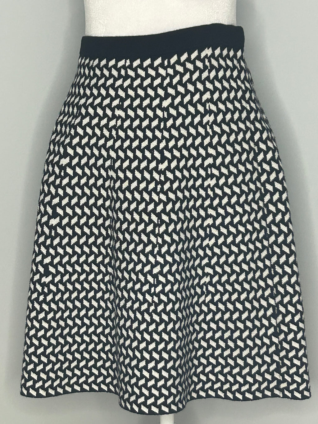 Spense Knit A-Line Skirt  Size: Medium