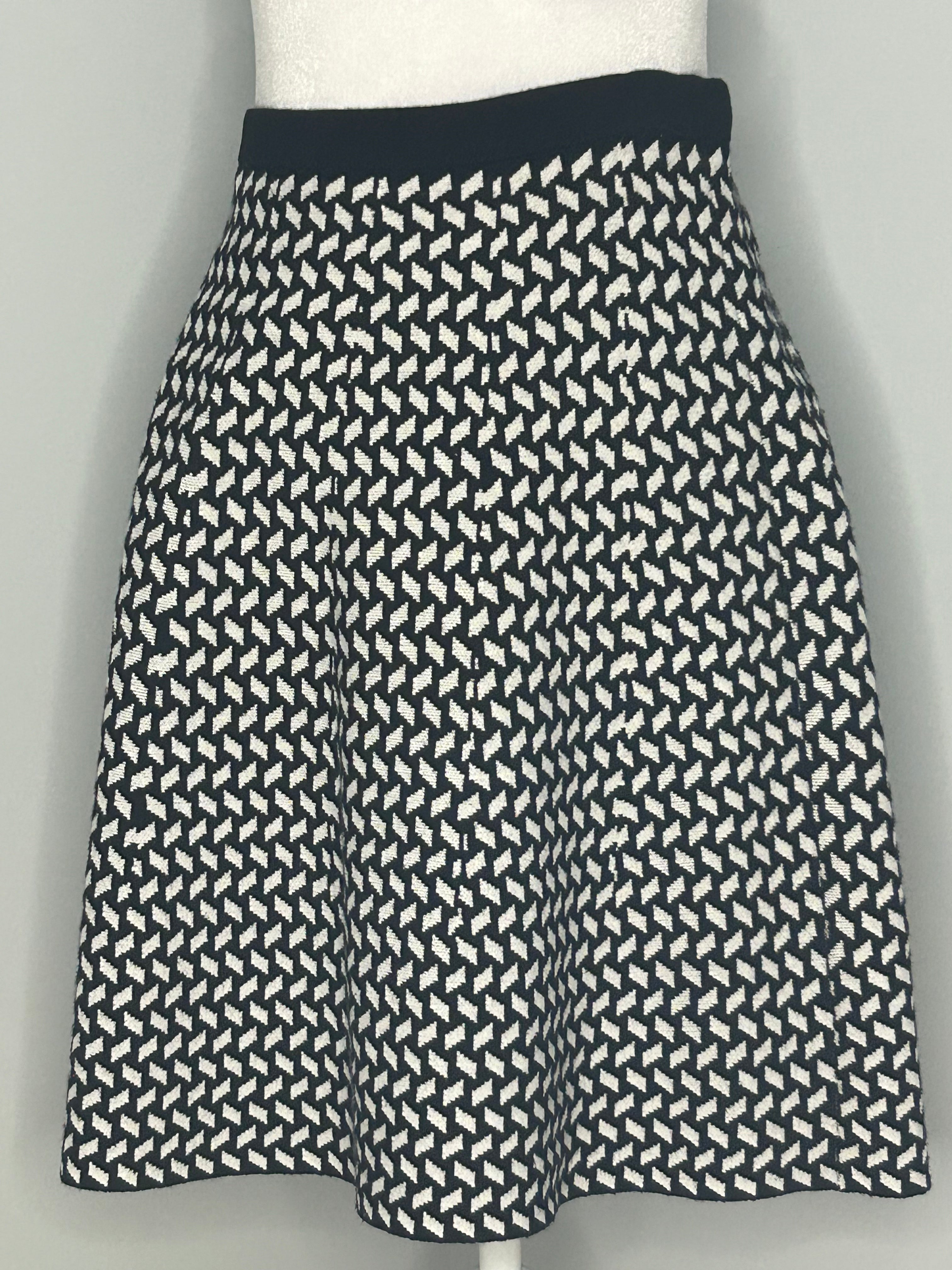 Spense Knit A-Line Skirt  Size: Medium