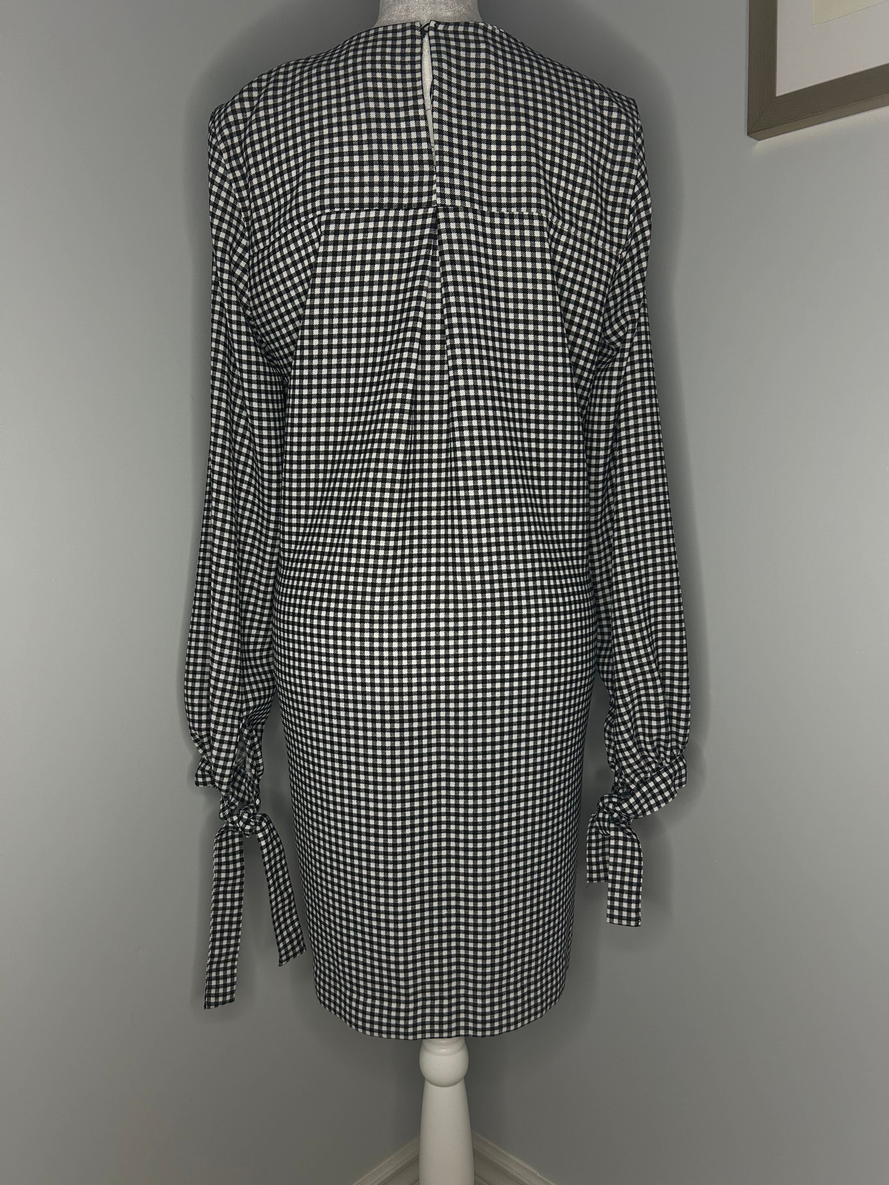 H&M Black & White Gingham Tunic  Size 6