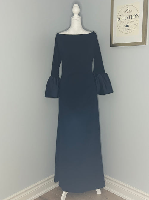 Betsy & Adam Black Off-the-Shoulder Gown Size: 14