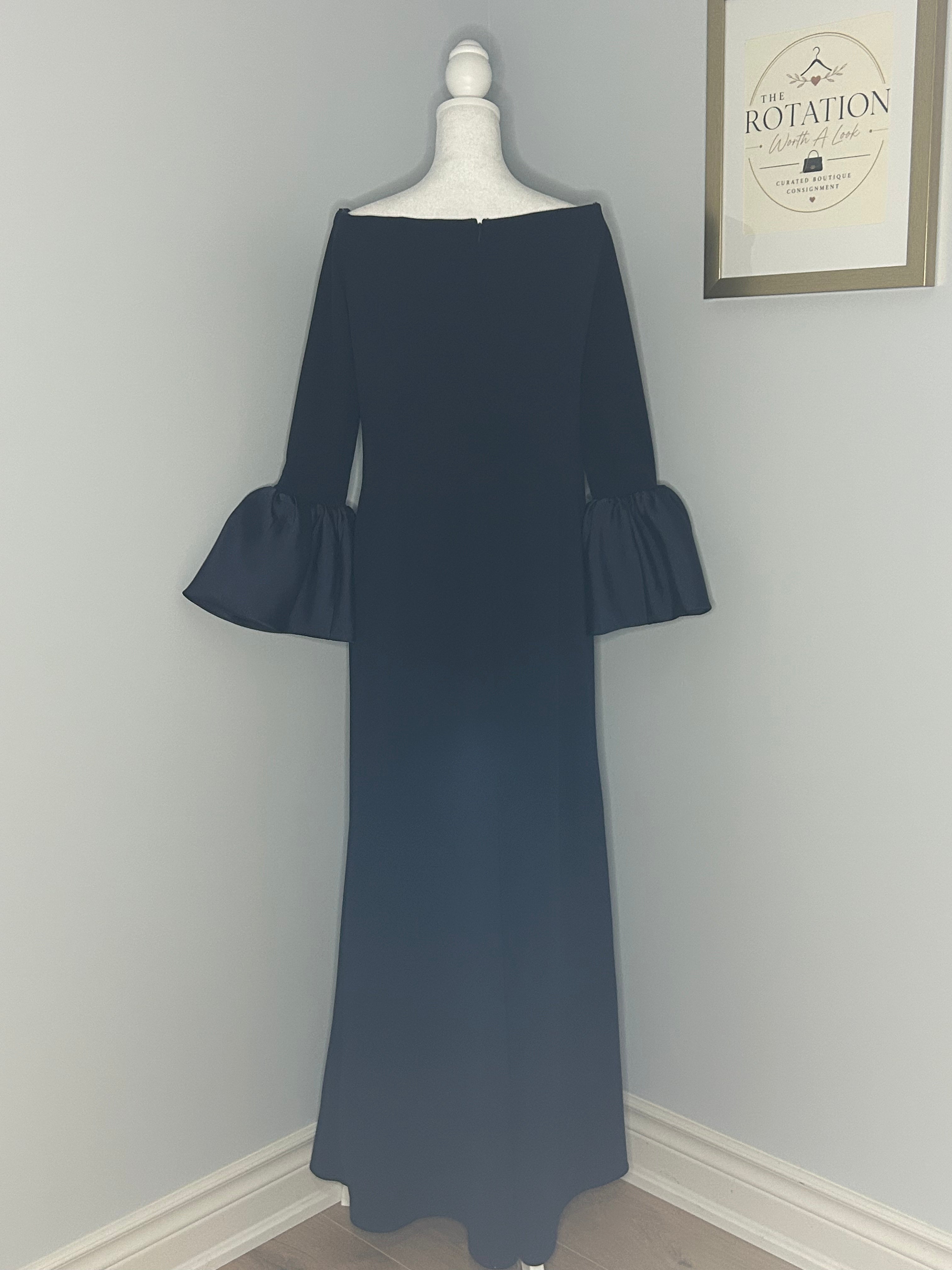 Betsy & Adam Black Off-the-Shoulder Gown Size: 14 – The Rotation