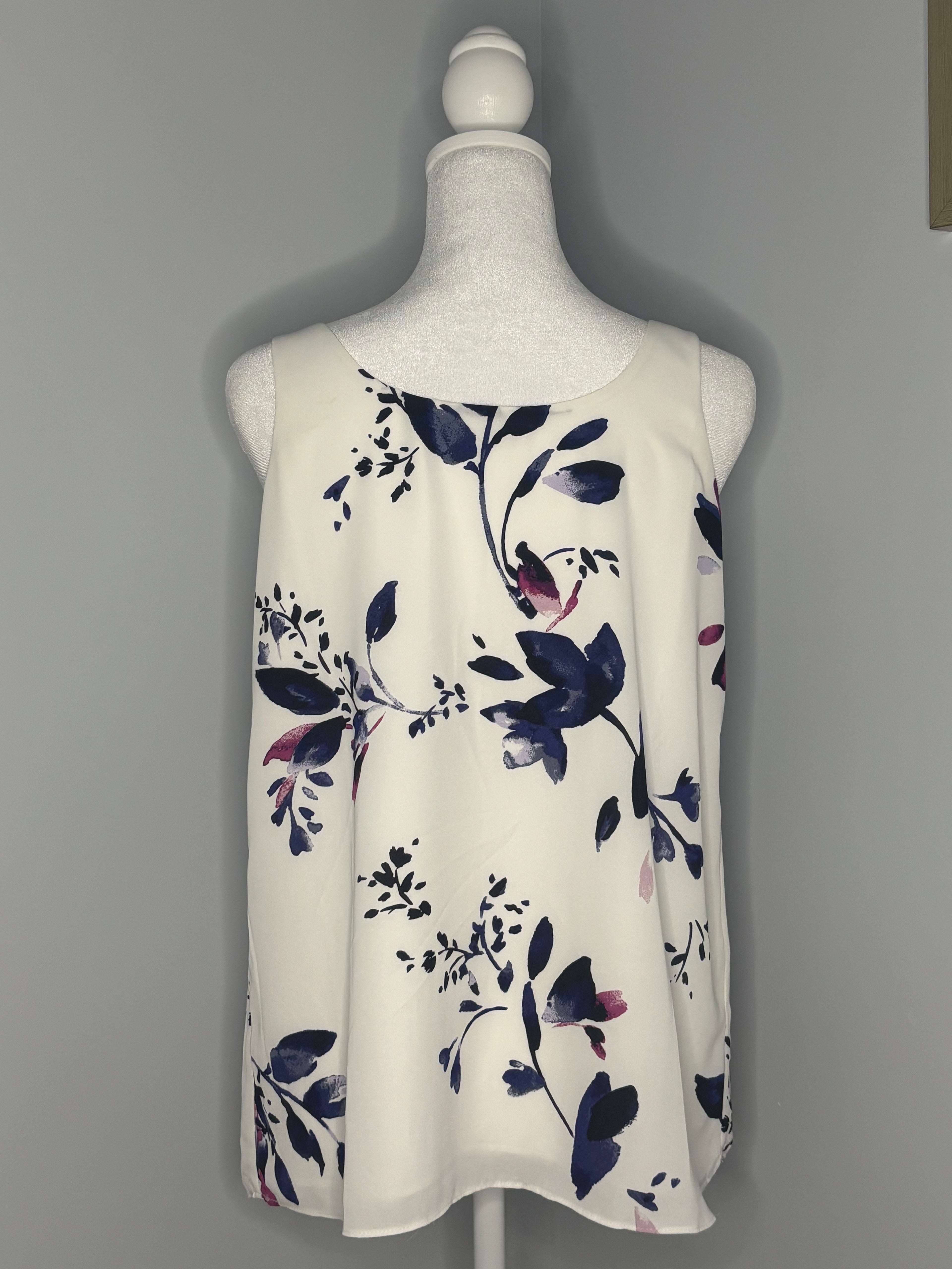 Style for Work Floral Shell Top