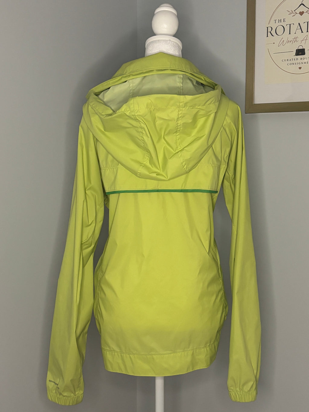 Columbia Lightweight Hooded Windbreaker