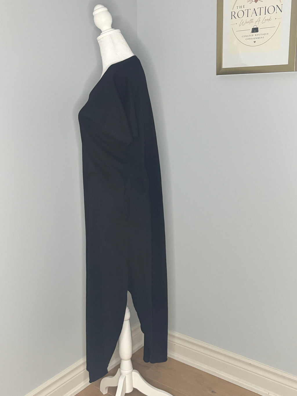 EN/KA Black Cocoon Midi Dress – Size Small