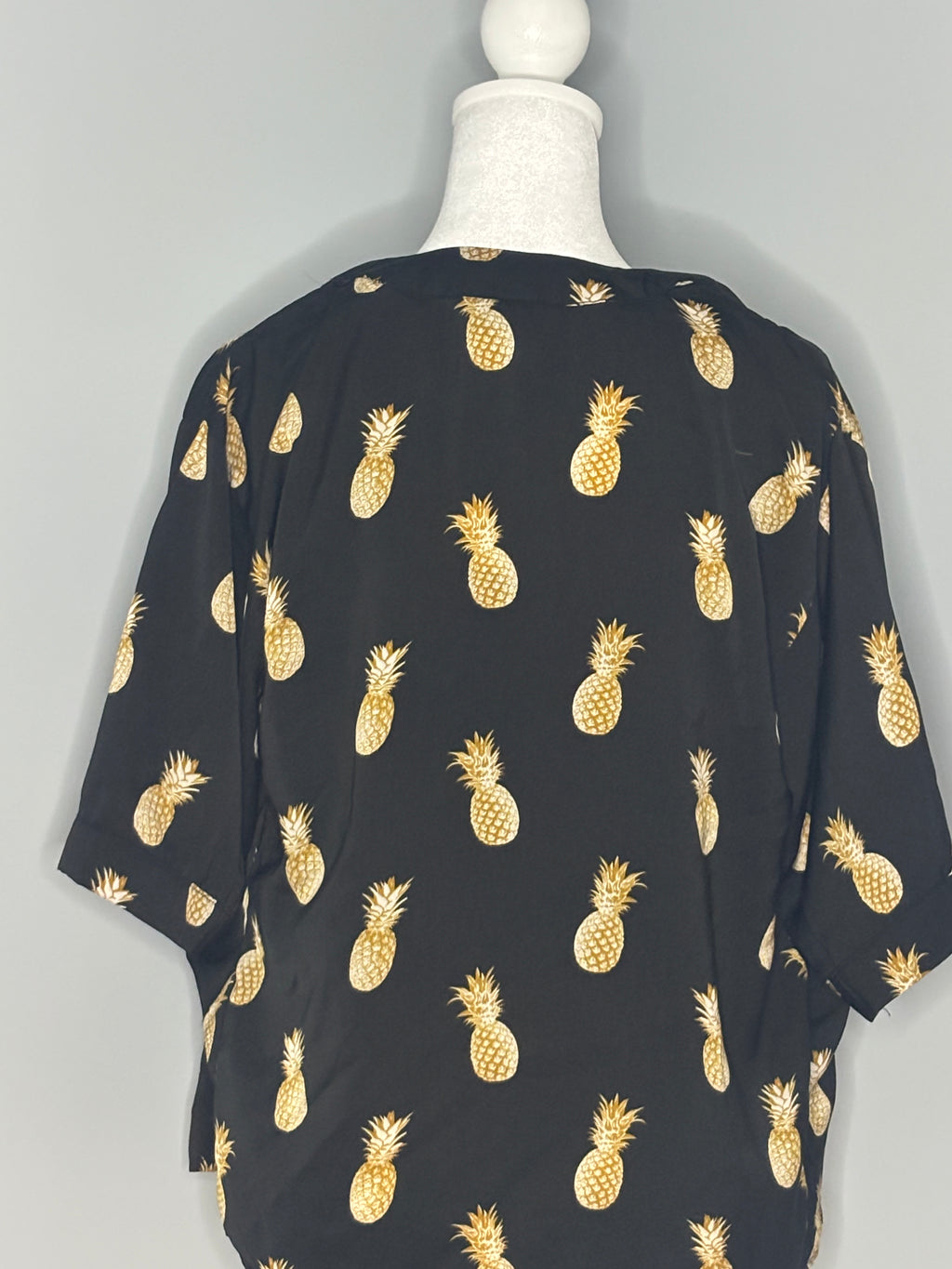 Forever 21 Girls Pineapple Print Kimono Size Small