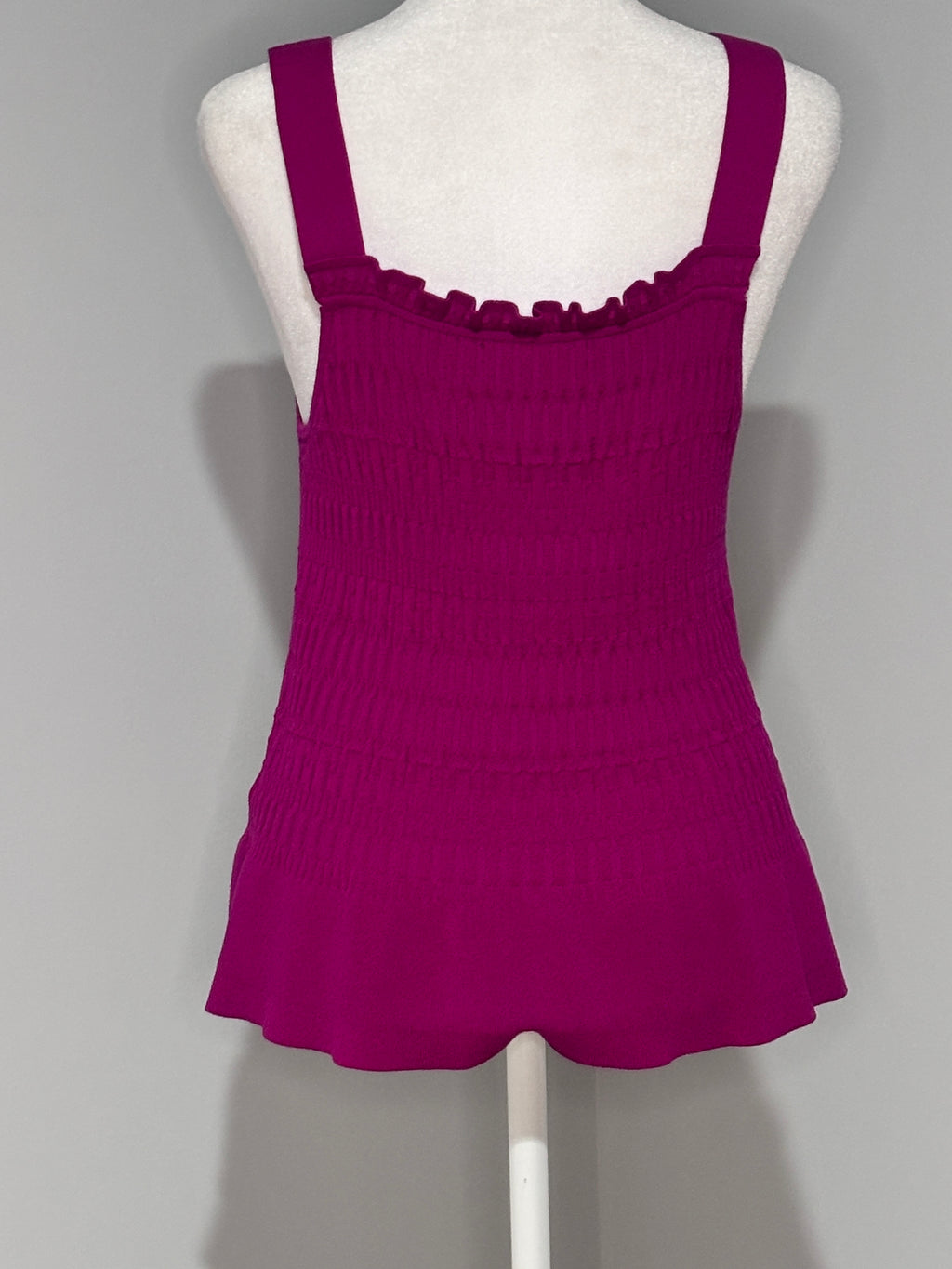 Banana Republic knit tank vibrant fuchsia Size Med