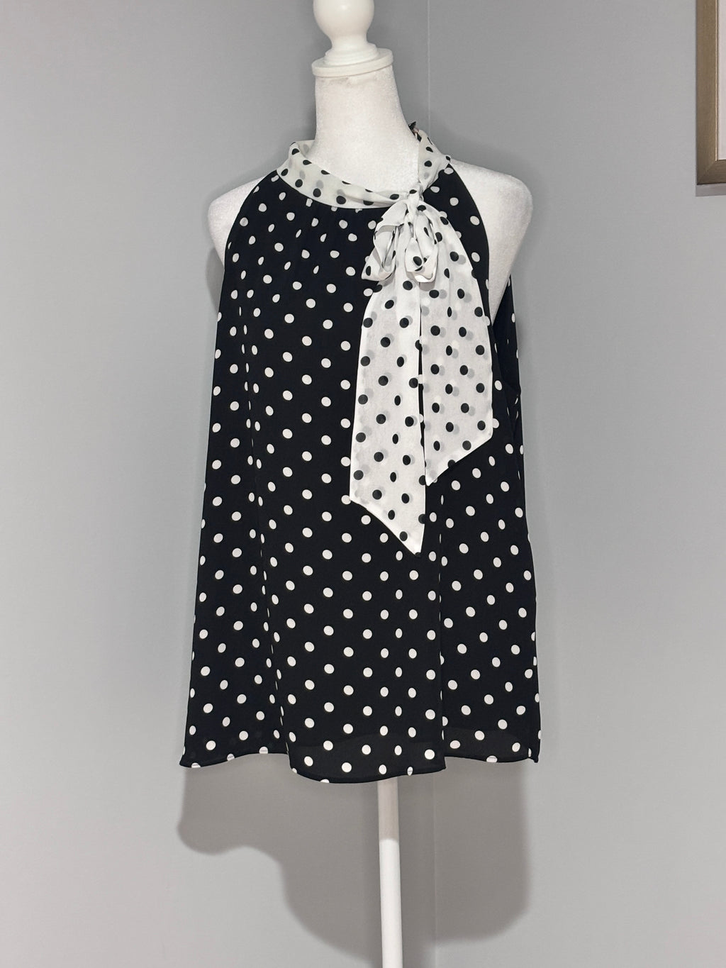 Melanie Lyne Polka Dot with bow Size 10