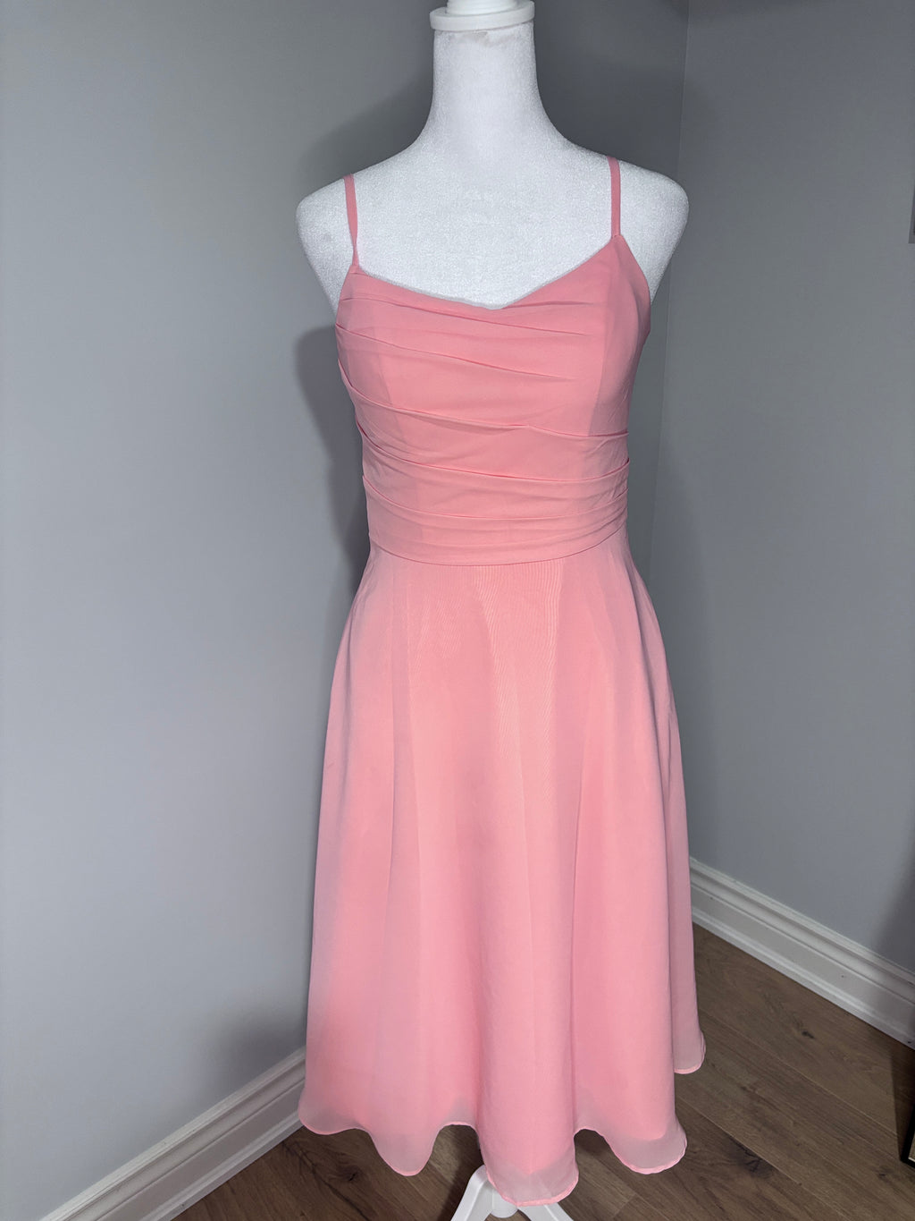 JJ's House Coral Chiffon Midi Dress with Pockets | Size 4