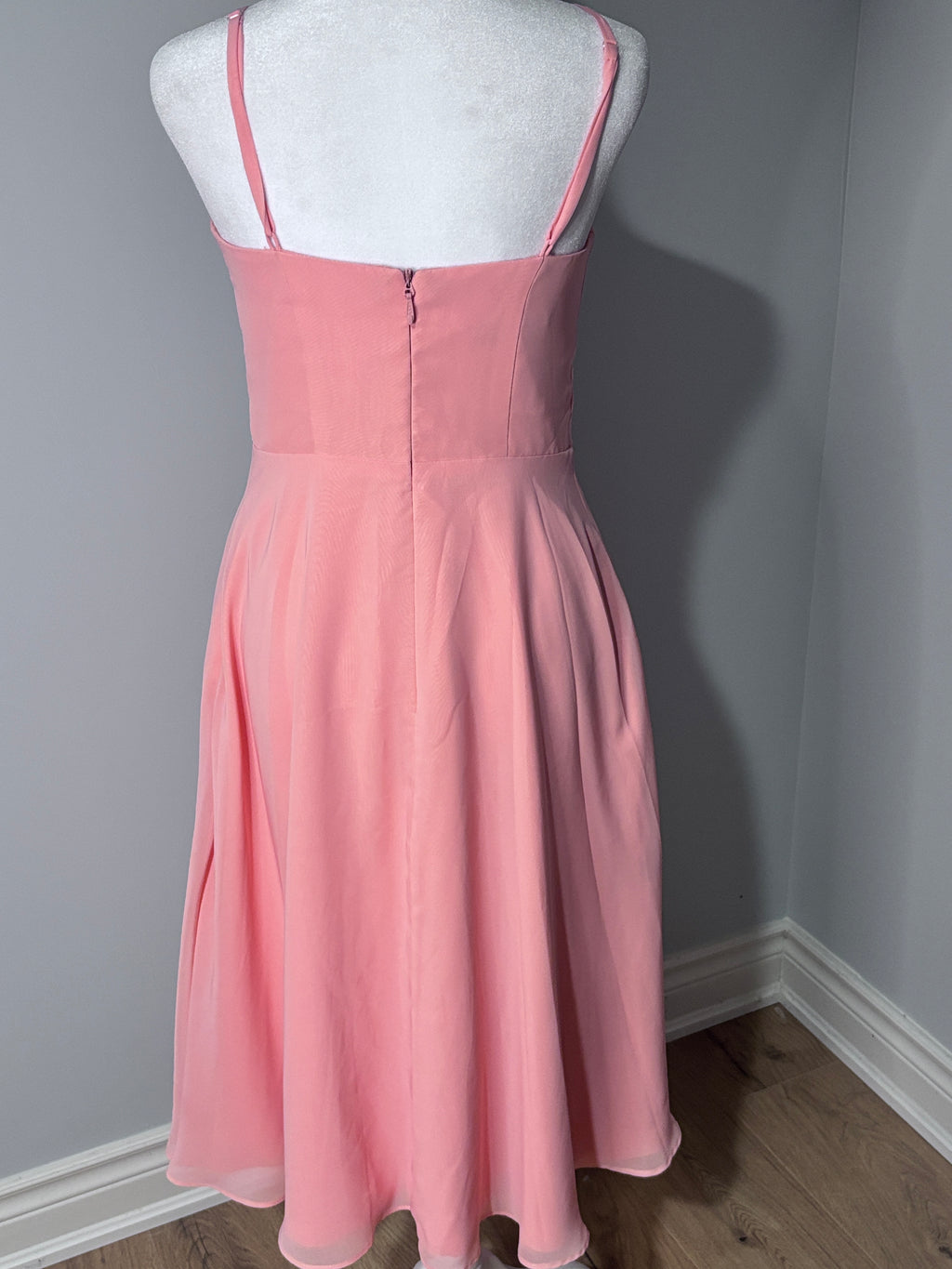 JJ's House Coral Chiffon Midi Dress with Pockets | Size 4