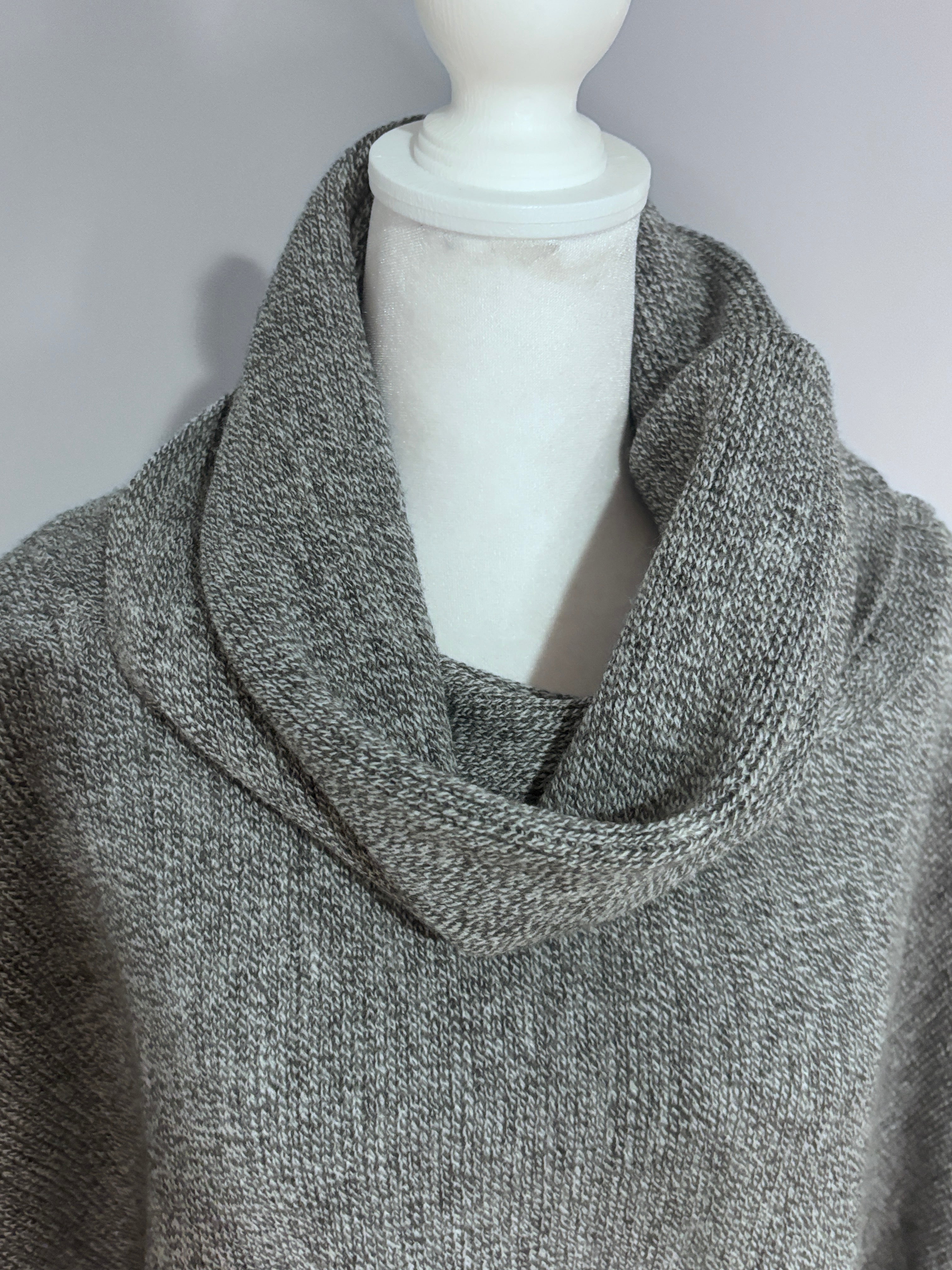 Roots Canada Grey Knit Fringe Poncho | One Size