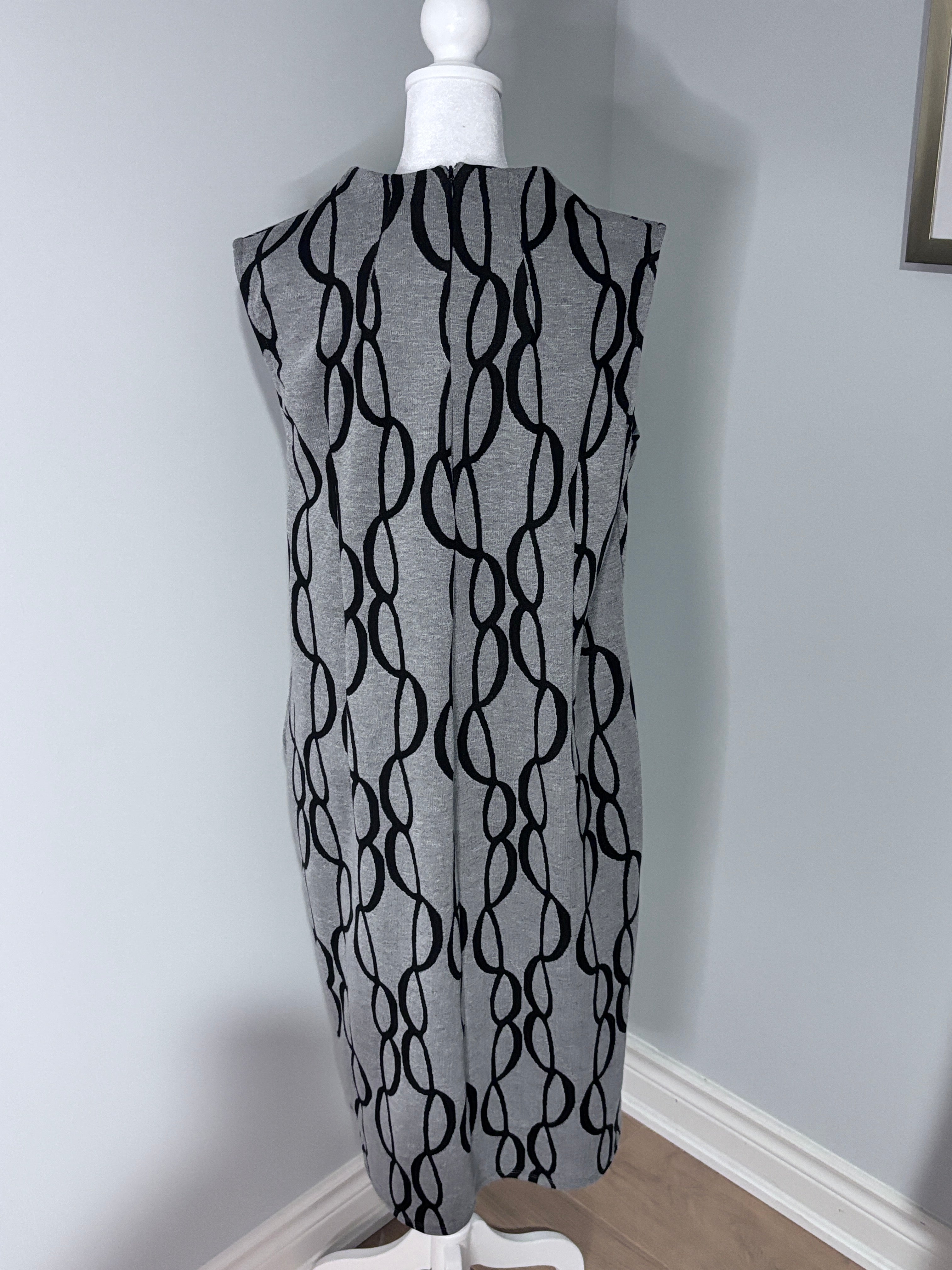 Principles by Ben de Lisi shift dress.  UK 18 CDN 16