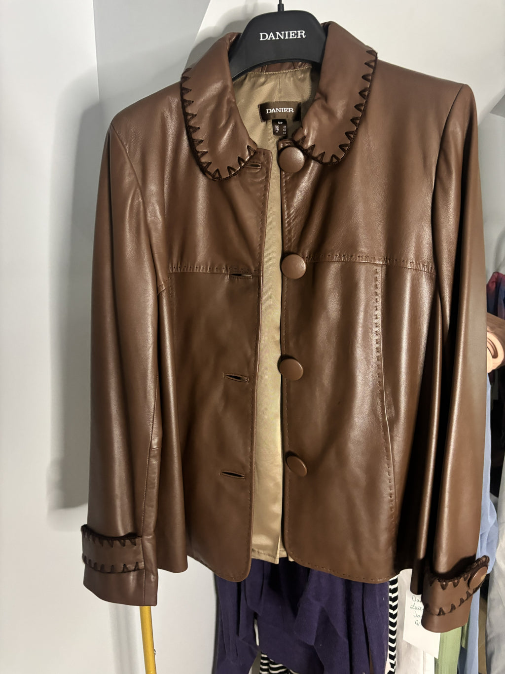 Danier Chocolate Brown Leather Jacket – Size Small